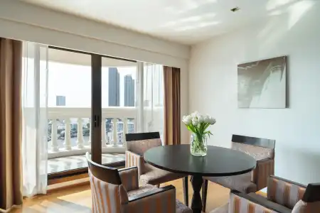 Tower Club at lebua - 51