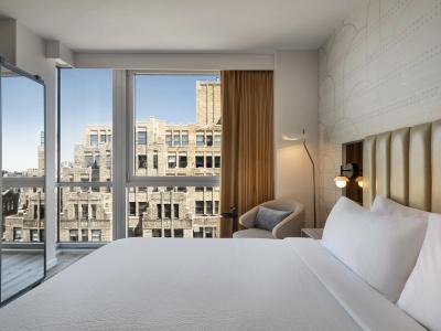 Courtyard by Marriott New York Manhattan/SoHo - 15