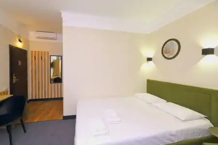 Eliseeff Arbat - 23