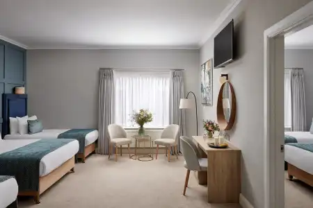 The Sandymount - 62