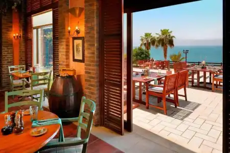 Crowne Plaza Jordan Dead Sea Resort & Spa by IHG - 23