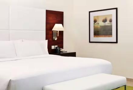 Hilton The Walk - 38