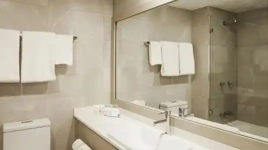 Metro Aspire, Sydney - 32