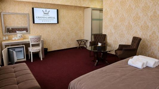 Grand Capital - 62