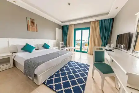 Sunrise Garden Beach Resort - 55