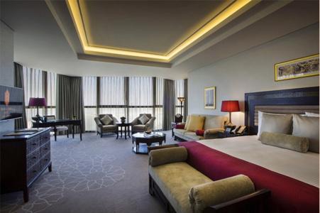Bab Al Qasr - 62