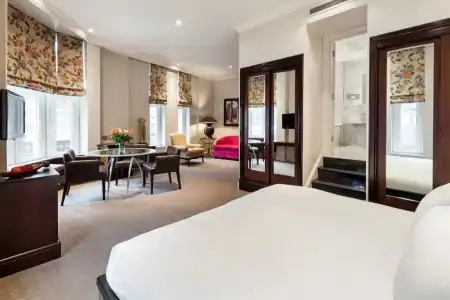 Radisson Blu, London Euston Square - 35
