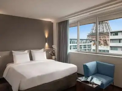Pullman Paris Tour Eiffel - 55