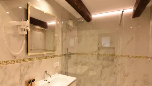 Da Bruno Homes - 35
