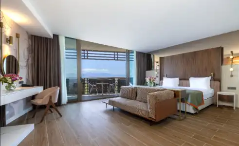 Nirvana Cosmopolitan - 39