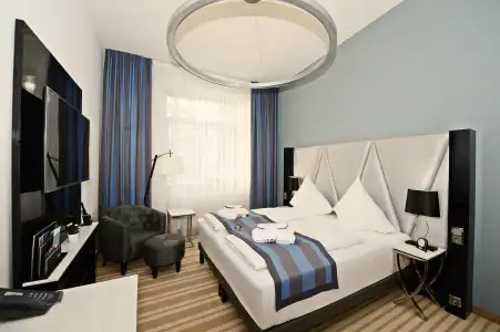 Mercure Kaiserhof Frankfurt City Center - 3