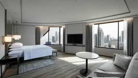 JW Marriott - 33