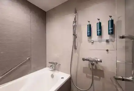 DoubleTree by Hilton Tokyo Ariake - 41