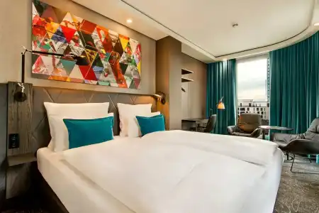 Motel One Frankfurt-Römer - 33