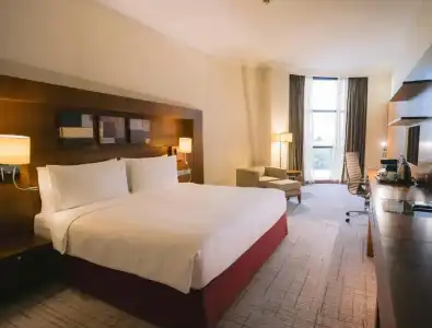 Holiday Inn Abu Dhabi by IHG - 1