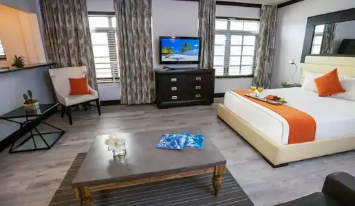 Lincoln Arms Suites - 31