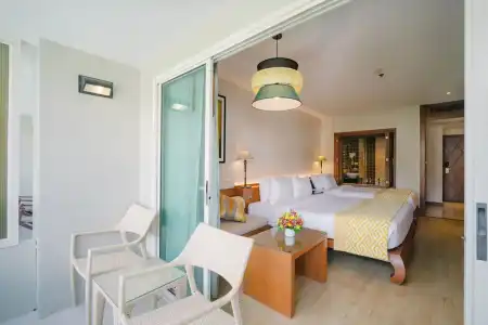 The Royal Paradise & Spa - 28