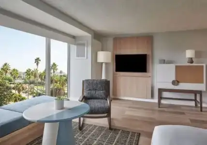 The Pierside Santa Monica - 39