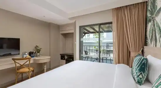 Sawaddi Patong Resort & Spa by Tolani - 97