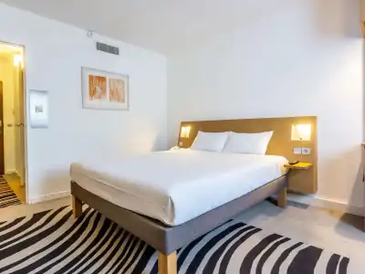 Novotel Bourges - 45