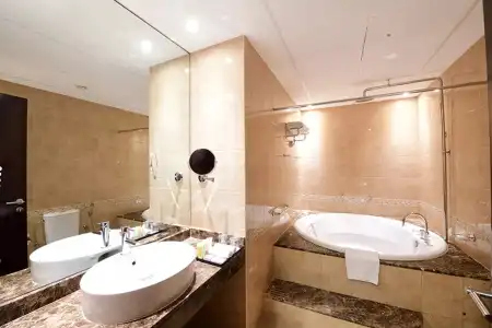 Majestic City Retreat - 36
