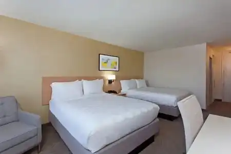 Holiday Inn Los Angeles - LAX Airport by IHG - 39