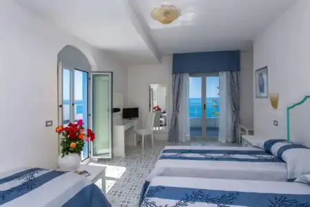 Ferretti - 2