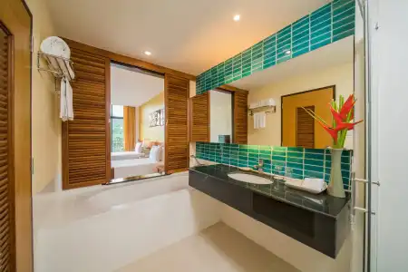 Naithonburi Beach Resort - 29