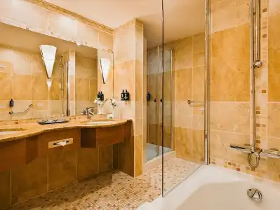 1 Bed Flat - Sleeps 2 - Pets - Parking - Wifi - 50