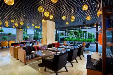 DoubleTree by Hilton Sukhumvit - 15