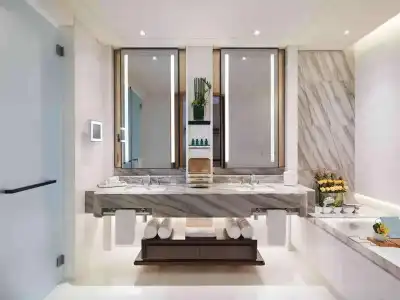 Sofitel Singapore City Centre - 10