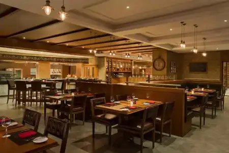 DoubleTree by Hilton Resort & Spa Marjan Island - 14