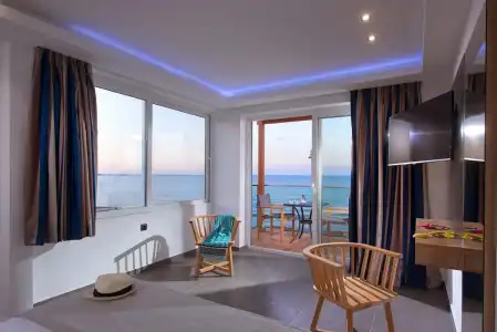 Enorme Infinity Beach ex Infinity Blue - 14