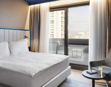 Park Inn by Radisson Atasehir - 45