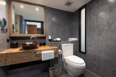 RakYim Siam Sukhumvit 15 - 53