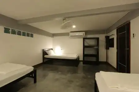 Balcony Party Hostel - Adult Only +18 - 32