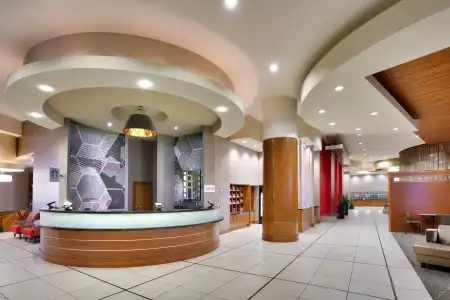 SpringHill Suites by Marriott Las Vegas Convention Center - 1