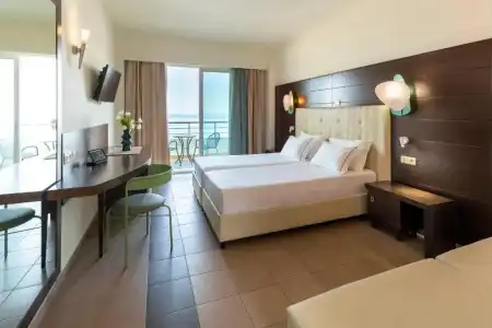 Trypiti Resort Blue Dream Palace & Hive Waterpark - 32