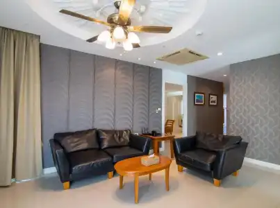Royal Beach View Suites - 40