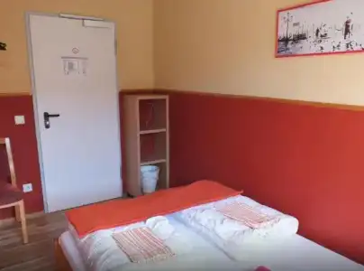 Max Hostel - 57