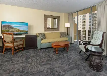 Ohia Waikiki Studio Suites - 37