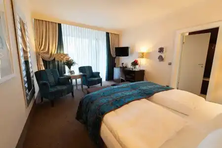 Bernstein Villa Kastania - 37
