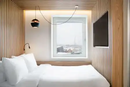 Radisson Blu, - 49
