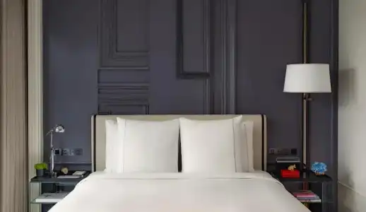 Rosewood Bangkok - 37
