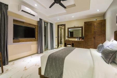 Samann Grand - 46