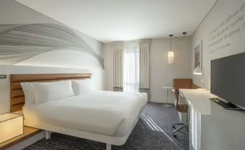 The Morrison Dublin, Curio Collection by Hilton - 9