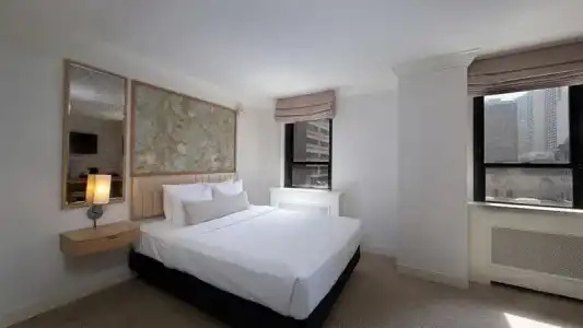 Warwick Allerton - Chicago - 50