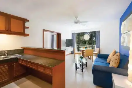 Homm Suites Laguna - 19