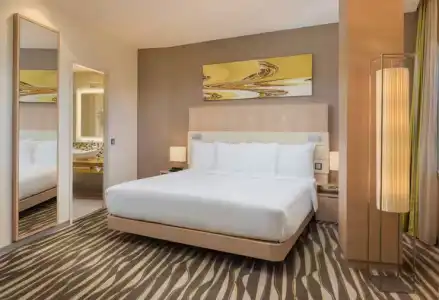 Hilton Frankfurt Airport - 76