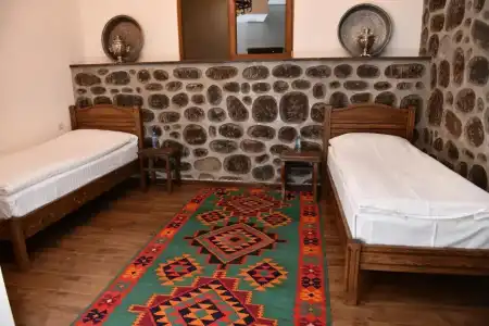 Khoreayi Dzor - 56